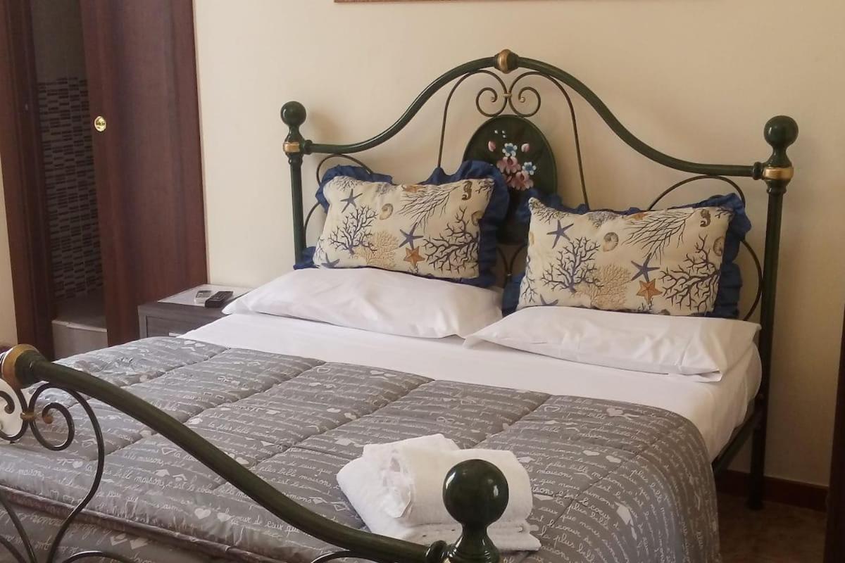 La Casa Del Cavaliere Szirakúza Kültér fotó